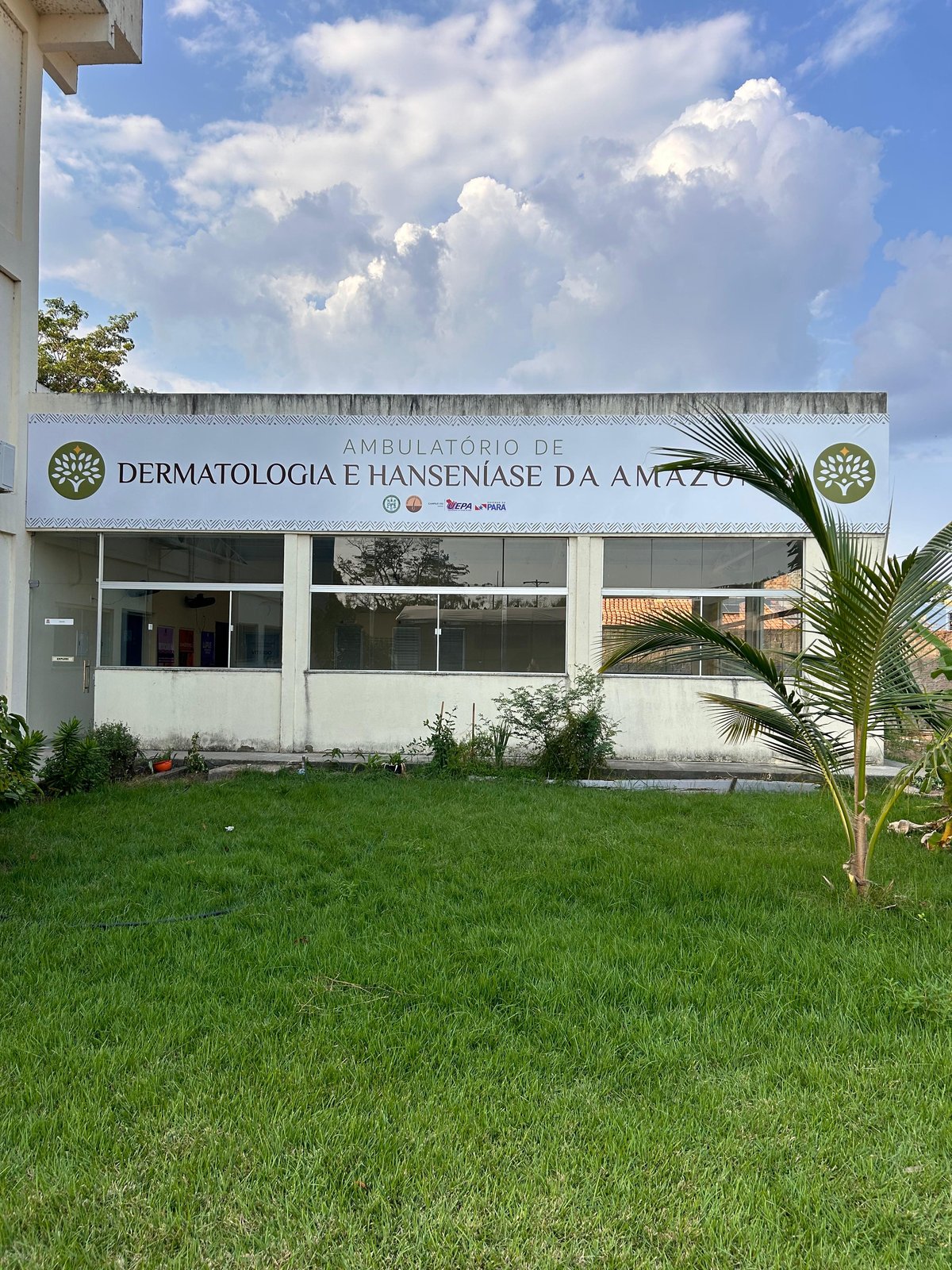 Fachada do Ambulatório de Dermatologia e Hanseníase da Amazônia