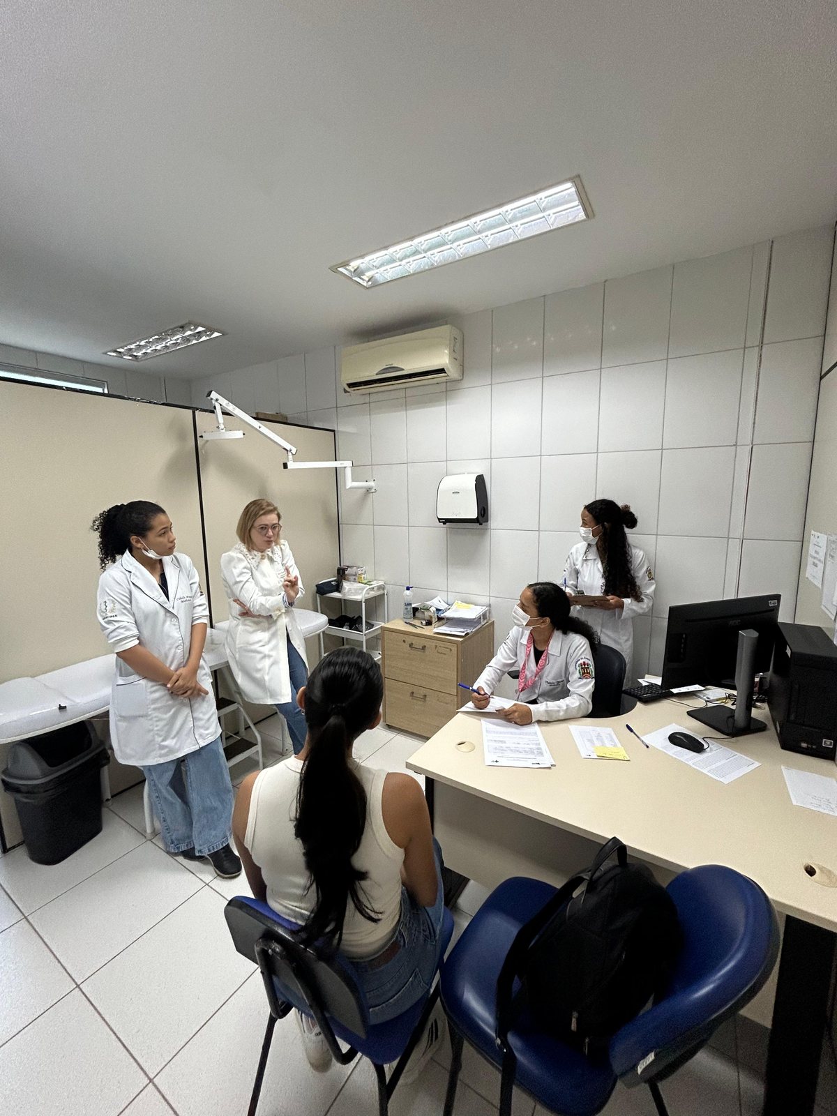 Atendimento supervisionado pela Dra. Dyana Melkys no ADHAM